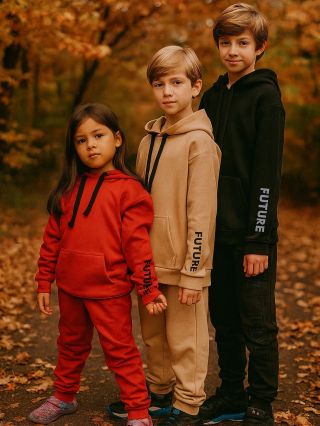 🍁 Podzimní listí, pohodlí a volnost pohybu! Teplákovky jsou must-have pro každý dětský den a u nás je najdete ve všech...